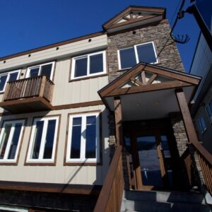 フレッシュパウダーアパートメント【ホテルフロント業】